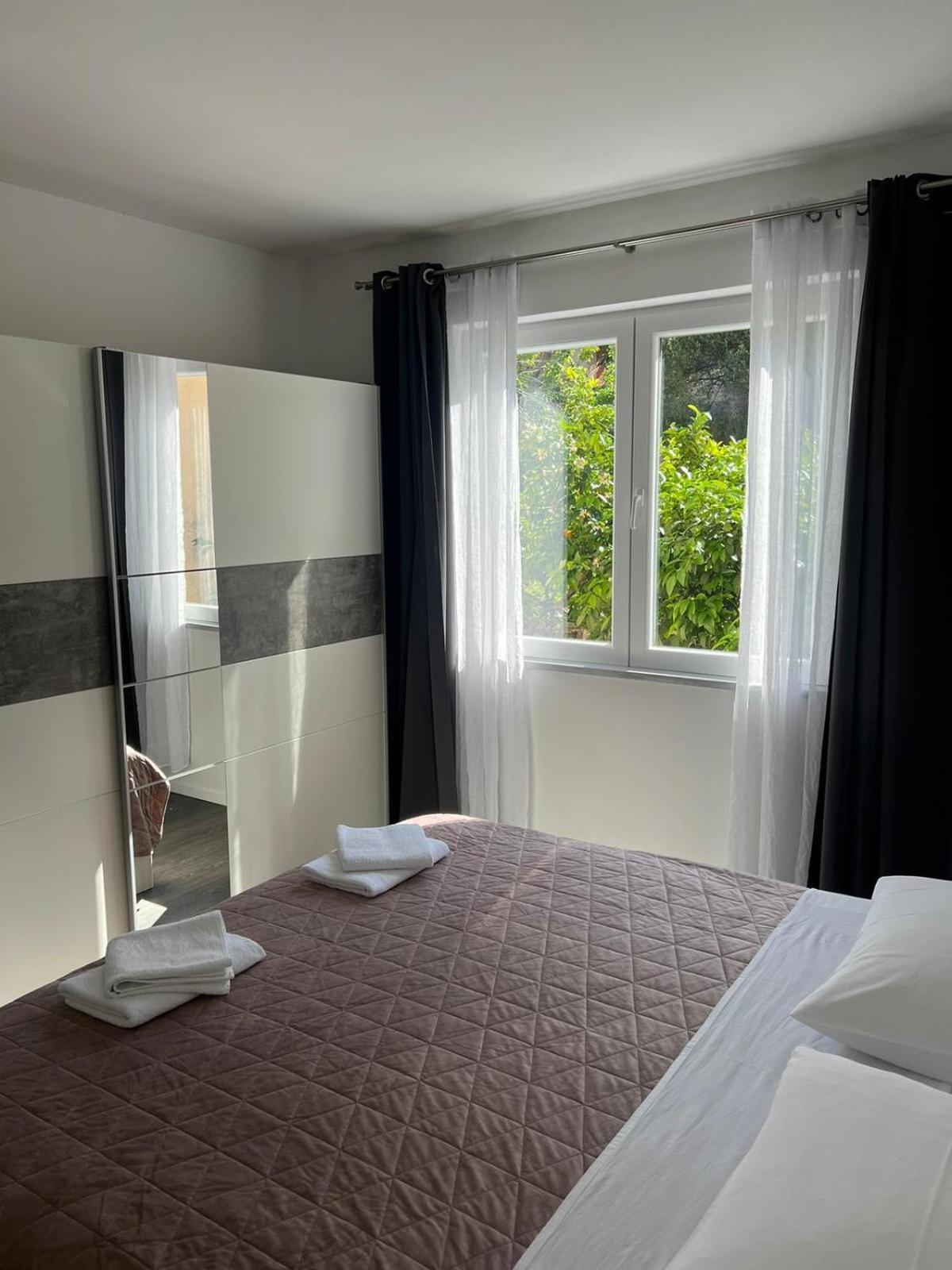 Apartman Providenca - Trogir - close to beach Exterior foto